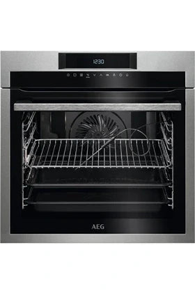 Four encastrable Aeg BPE642120M