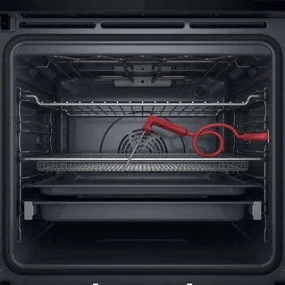 Four encastrable Whirlpool WOI7A8FPT1SXAF