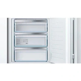 Bosch Serie | 6 GIV11AFE0 Gefrierschrank – Gefriergerät – vertikal – einbaufähig – Breite: 55.8 cm – Tiefe: 54.5 cm – Höhe: 71.2 cm – 72 Liter – Klasse E