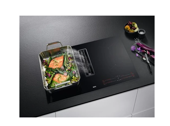 Plaque de cuisson avec hotte intégrée Aeg CCE84543CB + HOTTE INTÉGRÉE