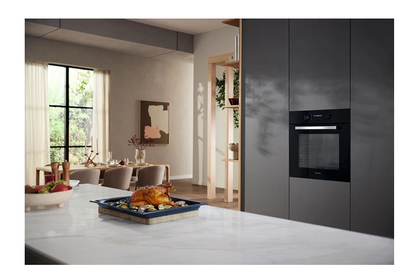 Four encastrable Miele H 2767 BP