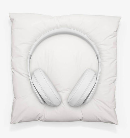 Casque multifonction Accessories, design moderne avec coussinets confortables, vue de face avec détails colorés et logo visible.